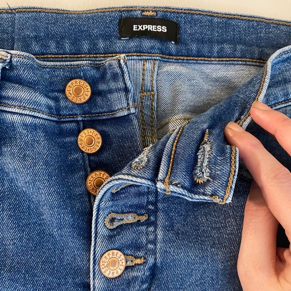 Express Mid-Rise Skinny Button Up Jeans in 6/R, NEW - Picture 2 of 3